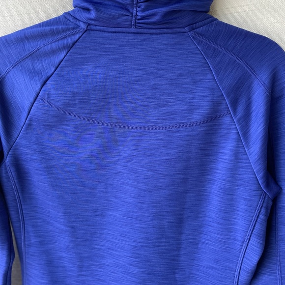 Athleta Rush Creek work out pullover size S - Picture 6 of 10